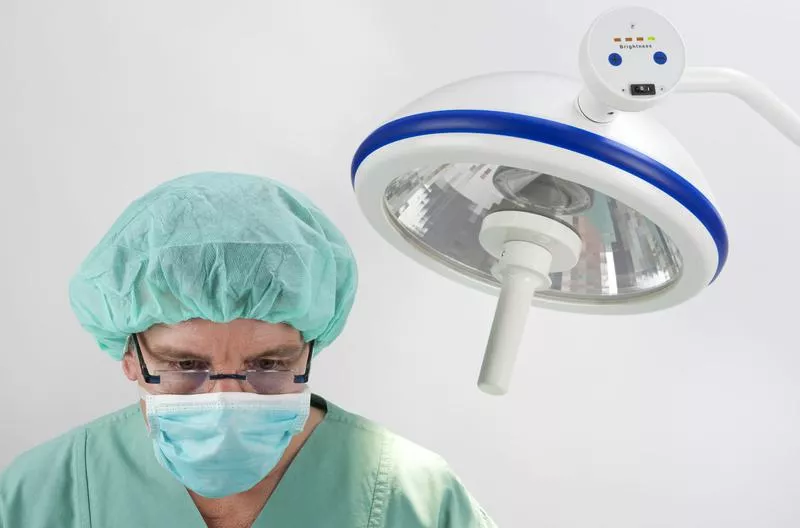LED ceiling-mounted examination light series 5